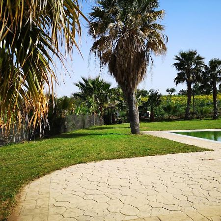 Вілла Sperone Agriturismo Assoro Екстер'єр фото
