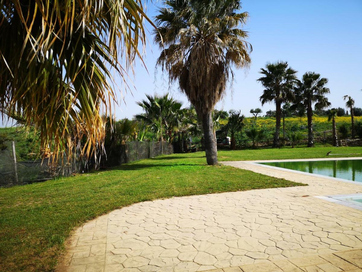 Вілла Sperone Agriturismo Assoro Екстер'єр фото