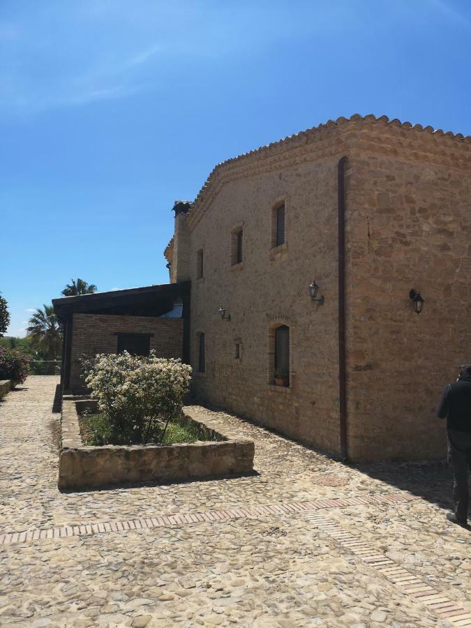 Вілла Sperone Agriturismo Assoro Екстер'єр фото